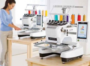 BROTHER PR 1000 Machine à broder industrielle Multi aiguille