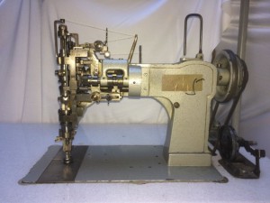 CORNELY 121 - occasion Machine à broder à manivelle