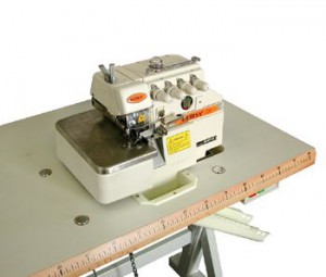 GEMSY GEM747G Surjeteuse industrielle 4 Fils