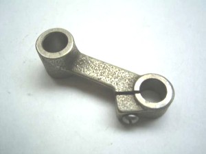 -  Bielle de barre à aiguille