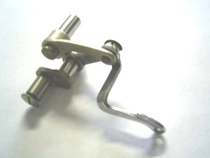 -  Levier de Tendeur de fils - Debrayage - Relevage