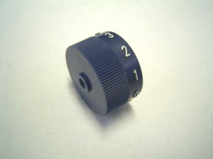 -  Boutons réglage - Sélection - Tension