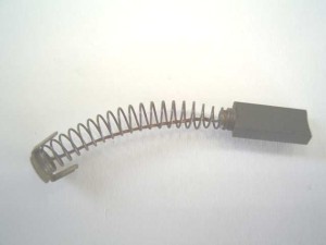 -  Charbons moteur machine à coudre