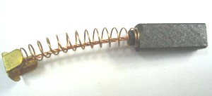 -  Charbons moteur machine à coudre