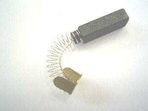 - 6x9x23 Charbons moteur machine à coudre