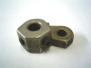 -  Bielle de barre à aiguille