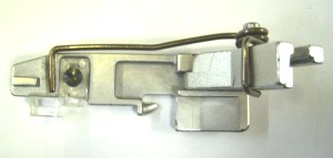 -  Pied de biche - Pieds presseurs - Semelles