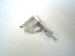 -  Pied de biche - Pieds presseurs - Semelles