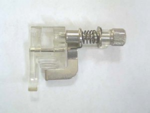 -  Pied de biche - Pieds presseurs - Semelles