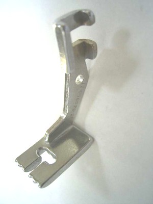 -  Pied de biche - Pieds presseurs - Semelles