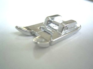 -  Pied de biche - Pieds presseurs - Semelles