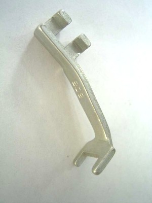 -  Pied de biche - Pieds presseurs - Semelles