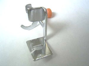 -  Pied de biche - Pieds presseurs - Semelles