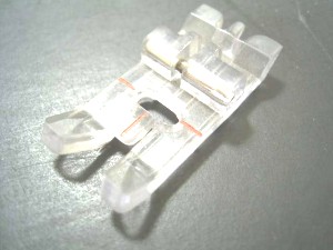 -  Pied de biche - Pieds presseurs - Semelles