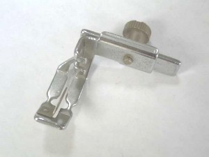 -  Pied de biche - Pieds presseurs - Semelles