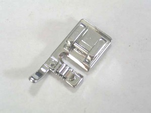 -  Pied de biche - Pieds presseurs - Semelles