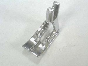 -  Pied de biche - Pieds presseurs - Semelles