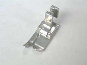 -  Pied de biche - Pieds presseurs - Semelles