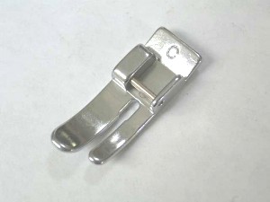 -  Pied de biche - Pieds presseurs - Semelles