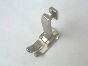 PFAFF  Pied de biche machine à coudre PFAFF