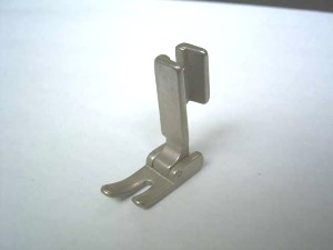 -  Pied de biche pour machine à coudre industrielle