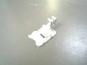 -  Pied de biche - Pieds presseurs - Semelles