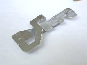 -  Pied de biche - Pieds presseurs - Semelles