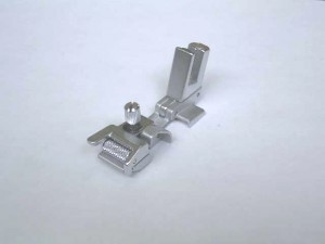 -  Pied de biche - Pieds presseurs - Semelles