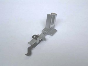 -  Pied de biche - Pieds presseurs - Semelles