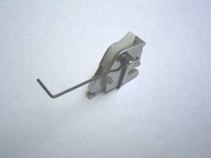 -  Pied de biche - Pieds presseurs - Semelles