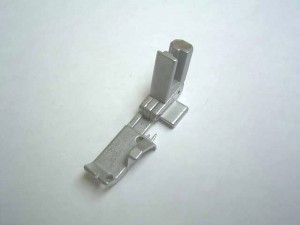 -  Pied de biche - Pieds presseurs - Semelles