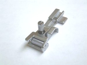 -  Pied de biche - Pieds presseurs - Semelles