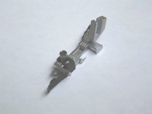 -  Pied de biche - Pieds presseurs - Semelles