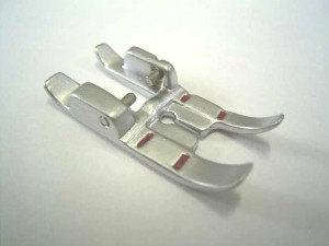 PFAFF  Pied de biche - Pieds presseurs - Semelles