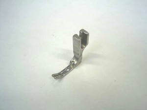  P-363 (5mm) Pied de biche pour machine à coudre industrielle