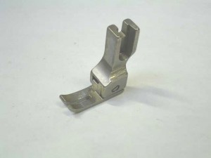 -  Pied de biche pour machine à coudre industrielle