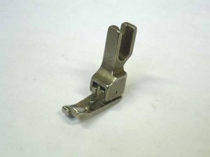 -  Pied de biche pour machine à coudre industrielle