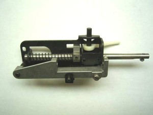 -  Barre pied presseur