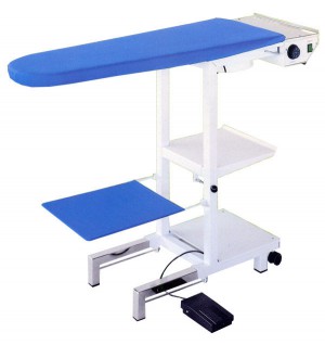 FOX Futura A Table de repassage pointue pliante