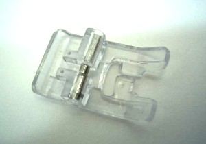 -  Pied de biche - Pieds presseurs - Semelles