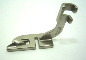 -  Pied de biche - Pieds presseurs - Semelles