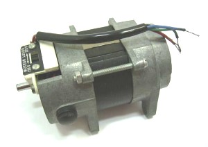 -  Moteurs machine à coudre