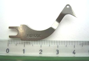 -  Boucleurs surjeteuse