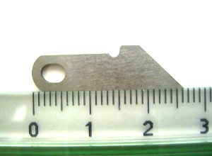 -  Couteaux surjeteuse