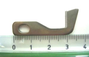 -  Couteaux surjeteuse