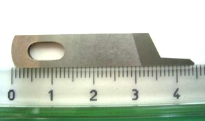 BERNINA  Couteaux surjeteuse