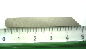 -  Couteaux surjeteuse