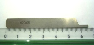 -  Couteaux surjeteuse