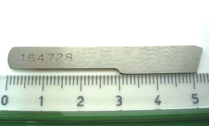 -  Couteaux surjeteuse