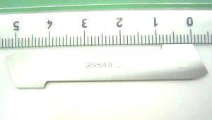 -  Couteaux surjeteuse